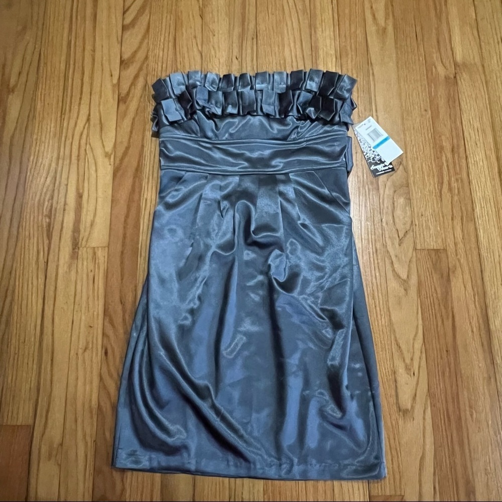 NWT Sequin Hearts prom dress - Picture 10 of 10